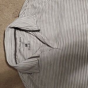 Calvin Klein short sleeve collared polo shirt (M)
